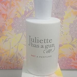 Juliette has a gun - perfume